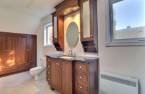 Ensuite bathroom