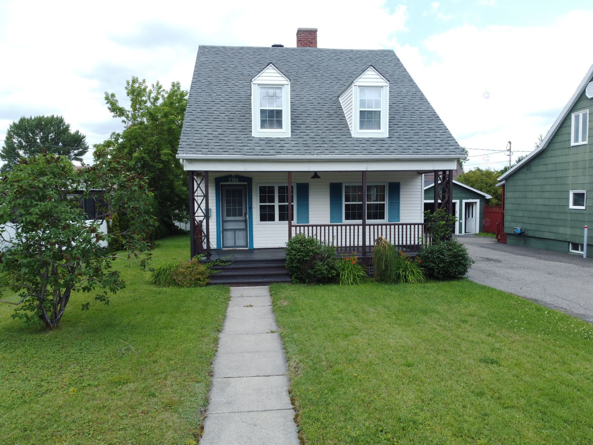 2788 Rue Deville — photo 1