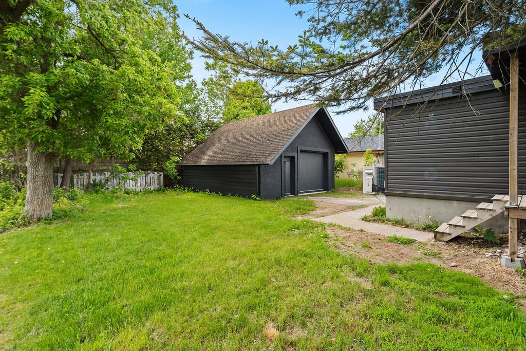 Barn