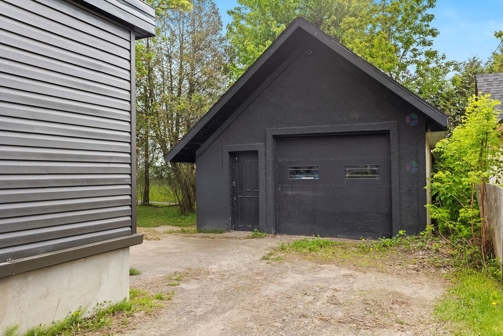 Barn