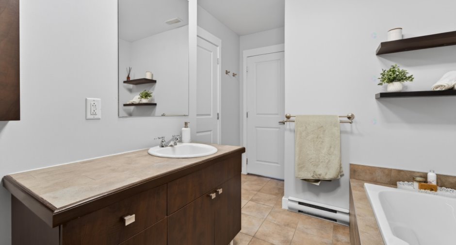 Ensuite bathroom