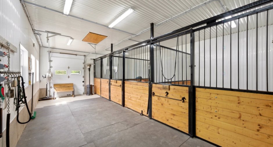 Stable