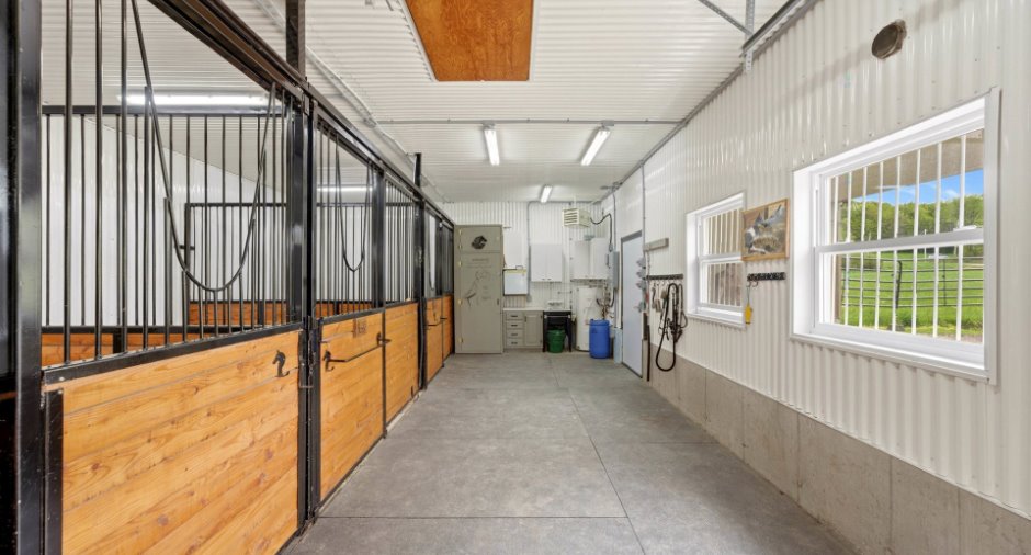 Stable