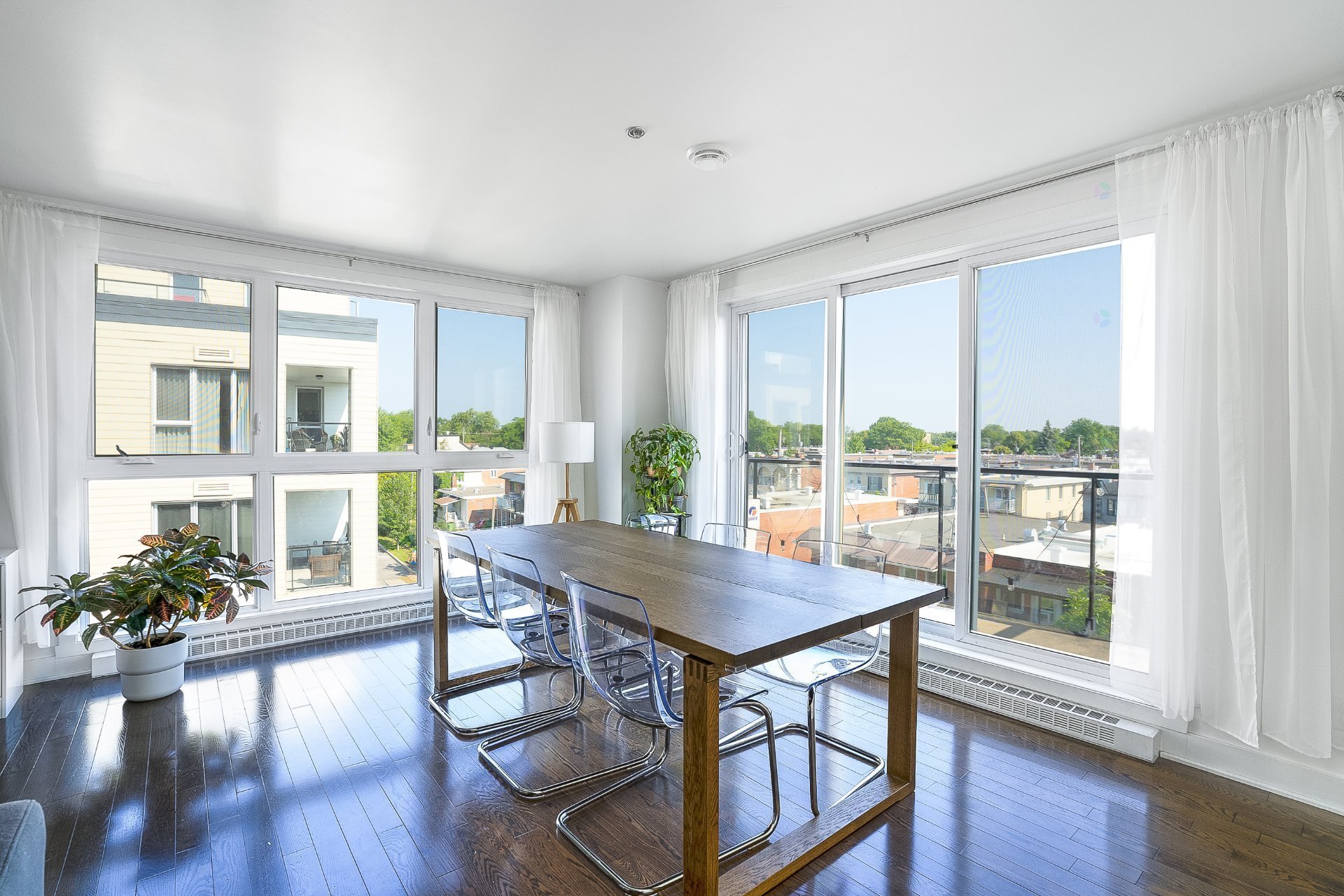 9615 Av. Papineau (#420) — photo 2