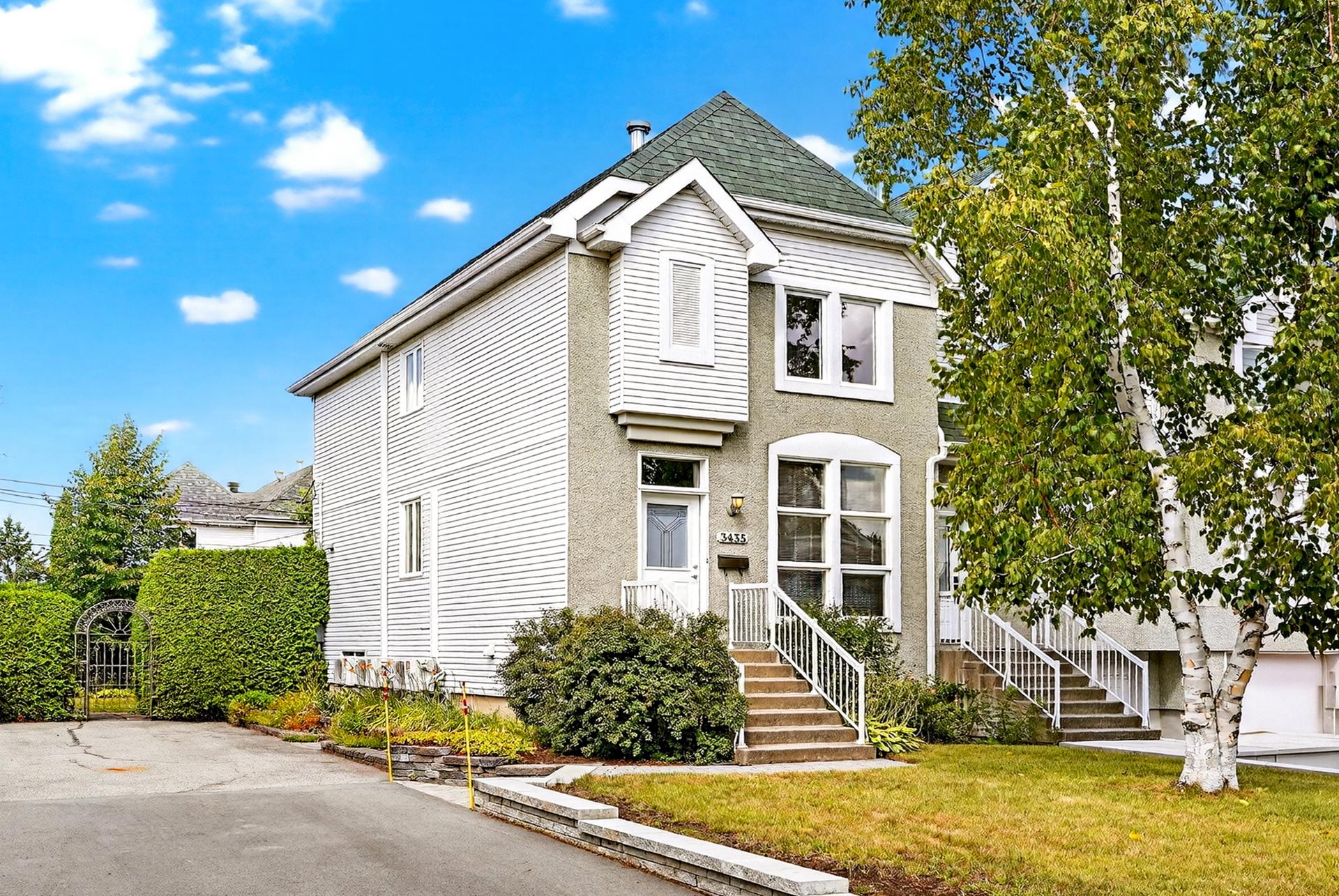 Maison à étages à vendre, Boisbriand