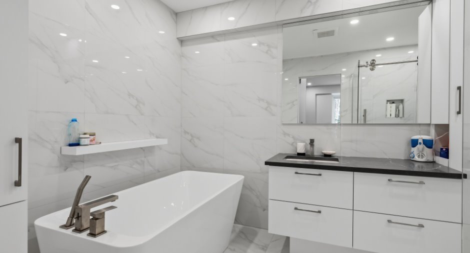 Salle de bains attenante à la CCP