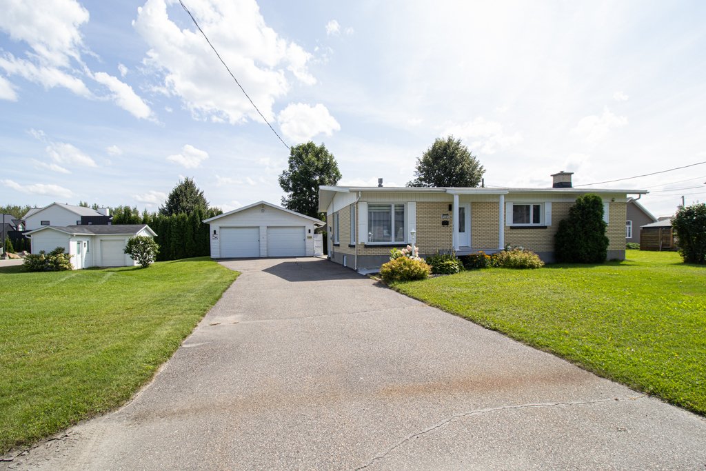1461 Ch. de la Réserve — photo 1
