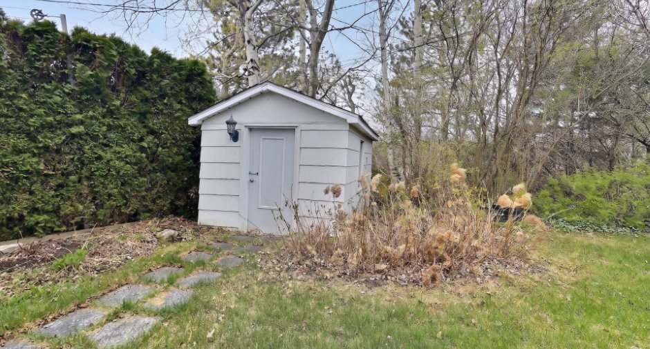 Shed
