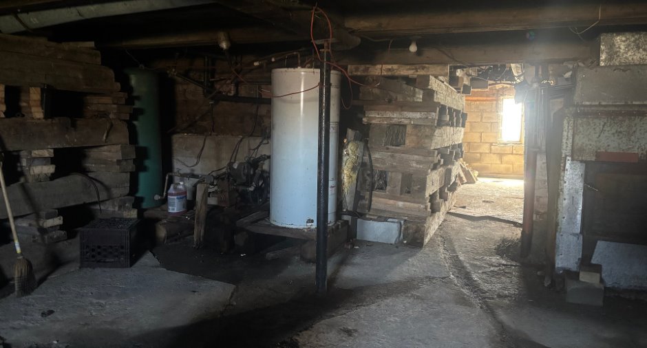 Cave/ chambre froide