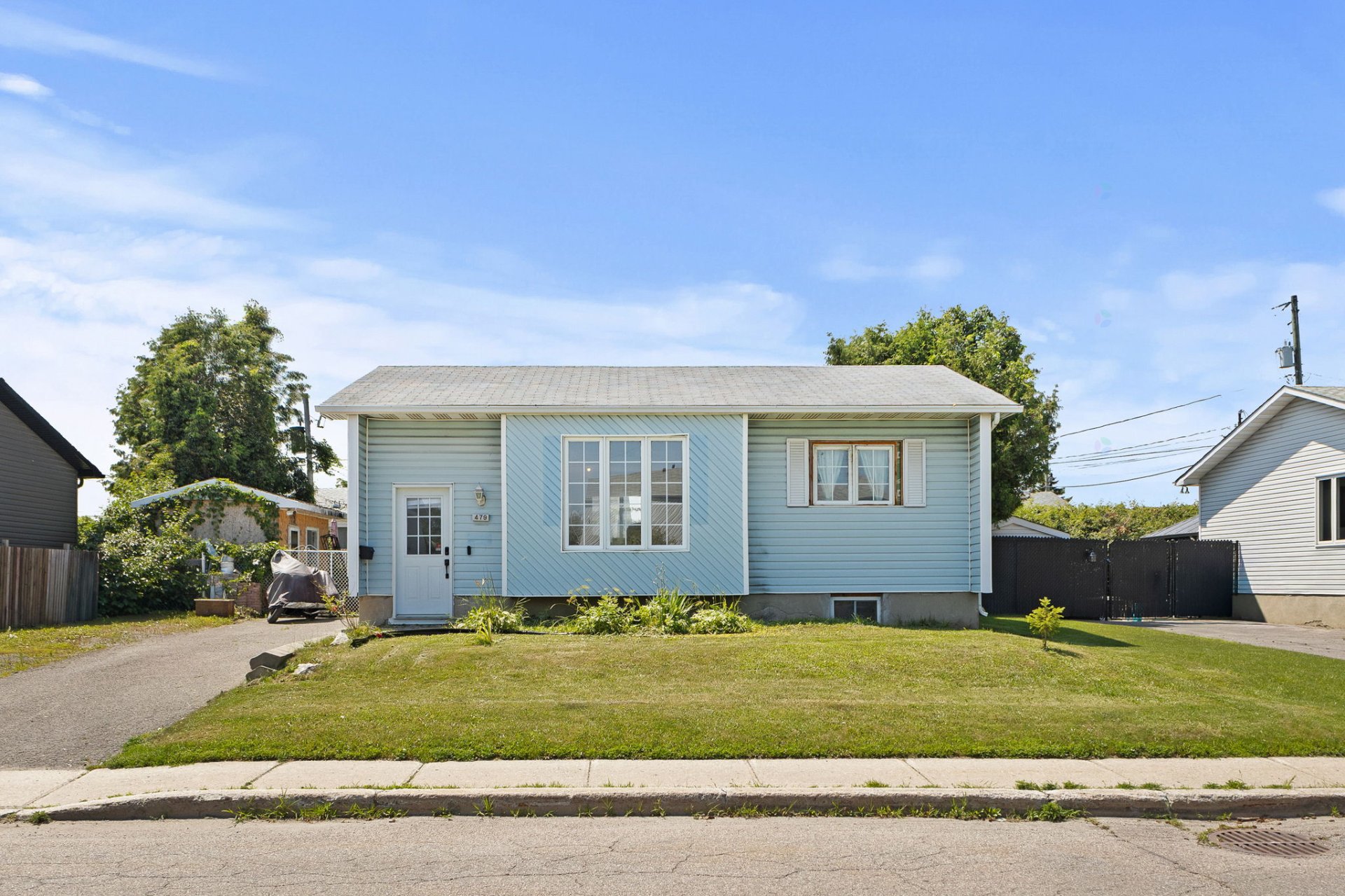 479 Rue Pierre-Lafontaine — photo 1