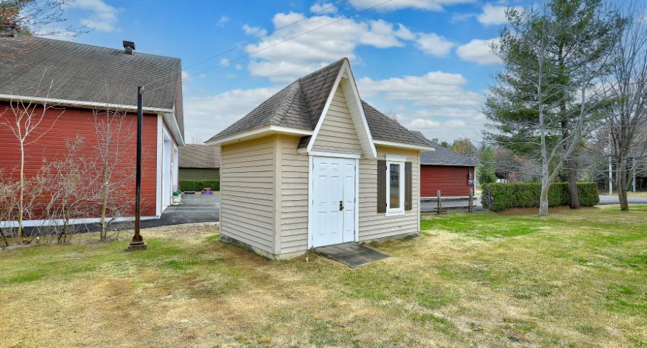 Shed