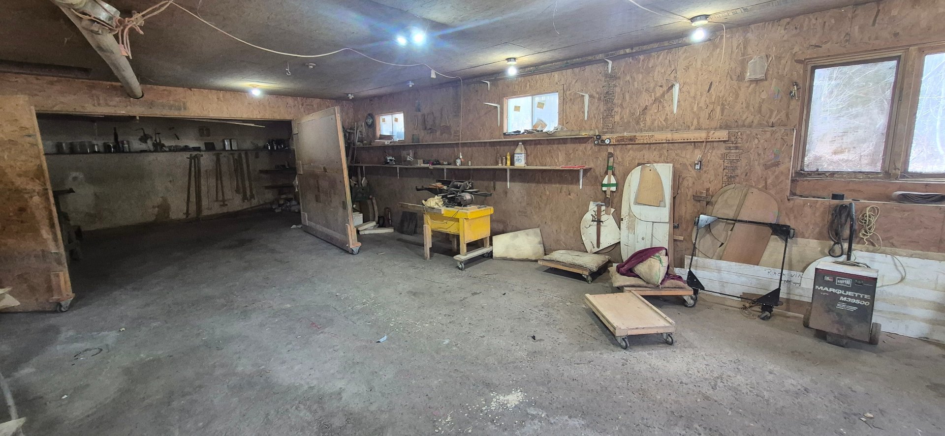 Garage