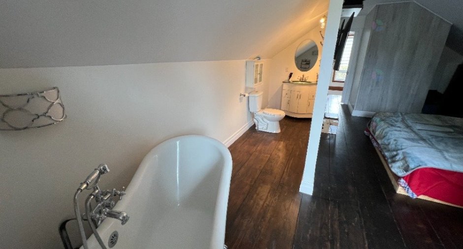 Ensuite bathroom