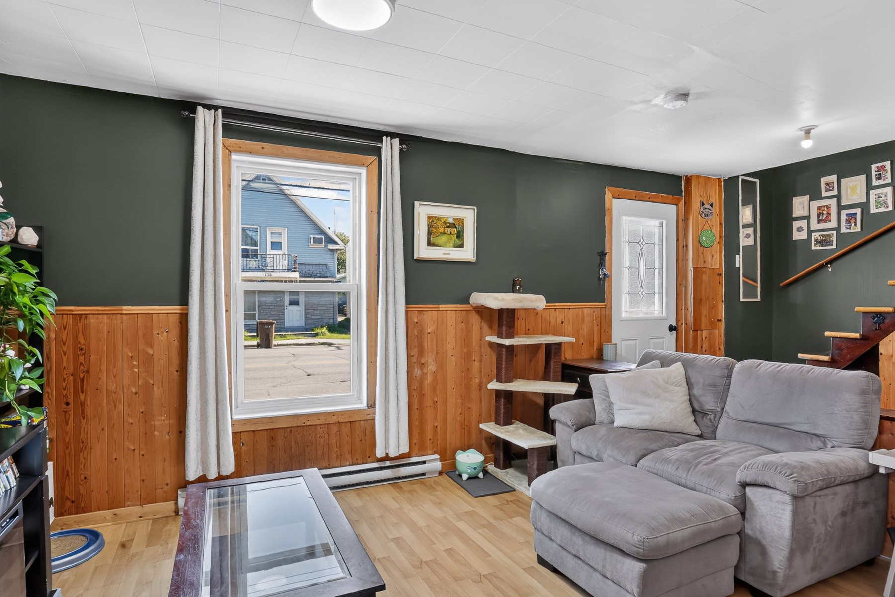 133-133A Rue St-Laurent — photo 3