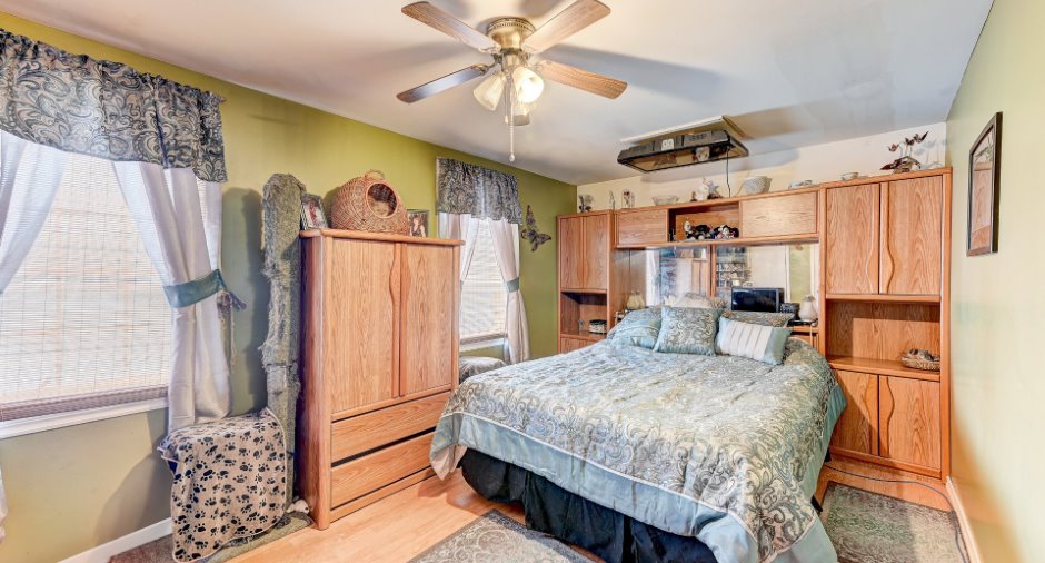 Primary bedroom