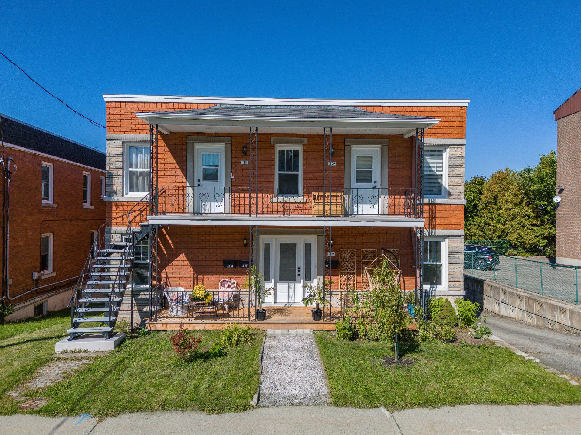 1307-1311 Rue St-André — photo 1