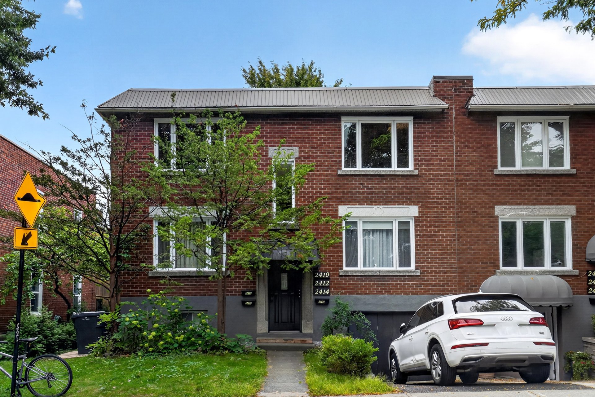 2410-2414 Rue Park Row Ouest — photo 1