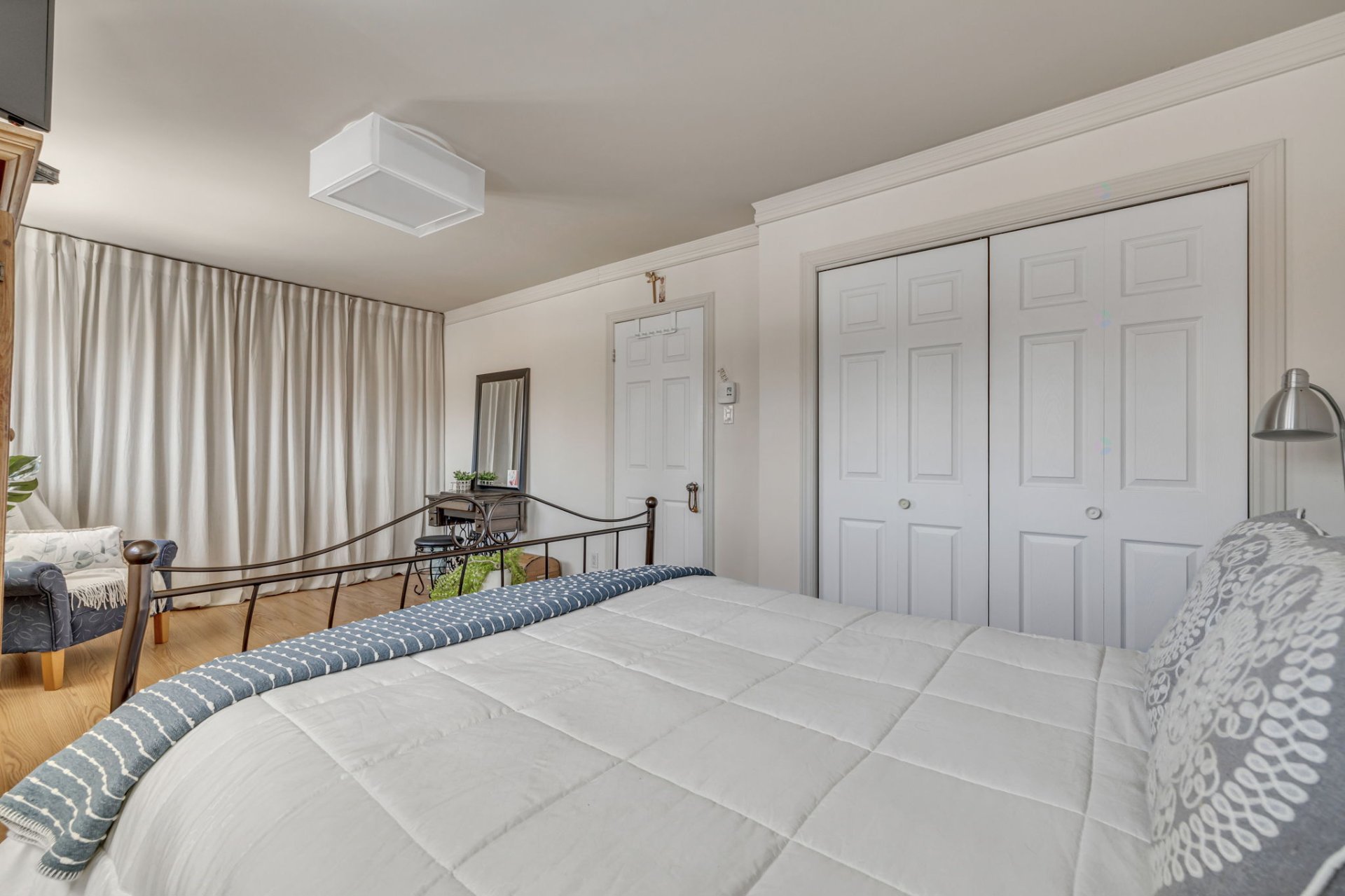 Chambre à coucher principale