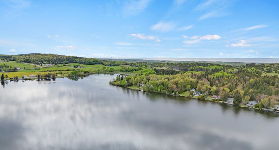 Vue sur l'eau