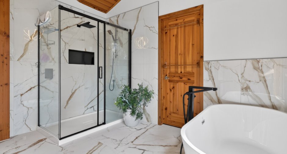 Salle de bains attenante à la CCP
