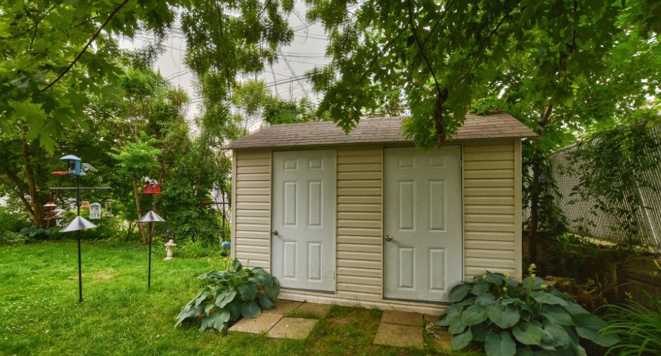 Shed
