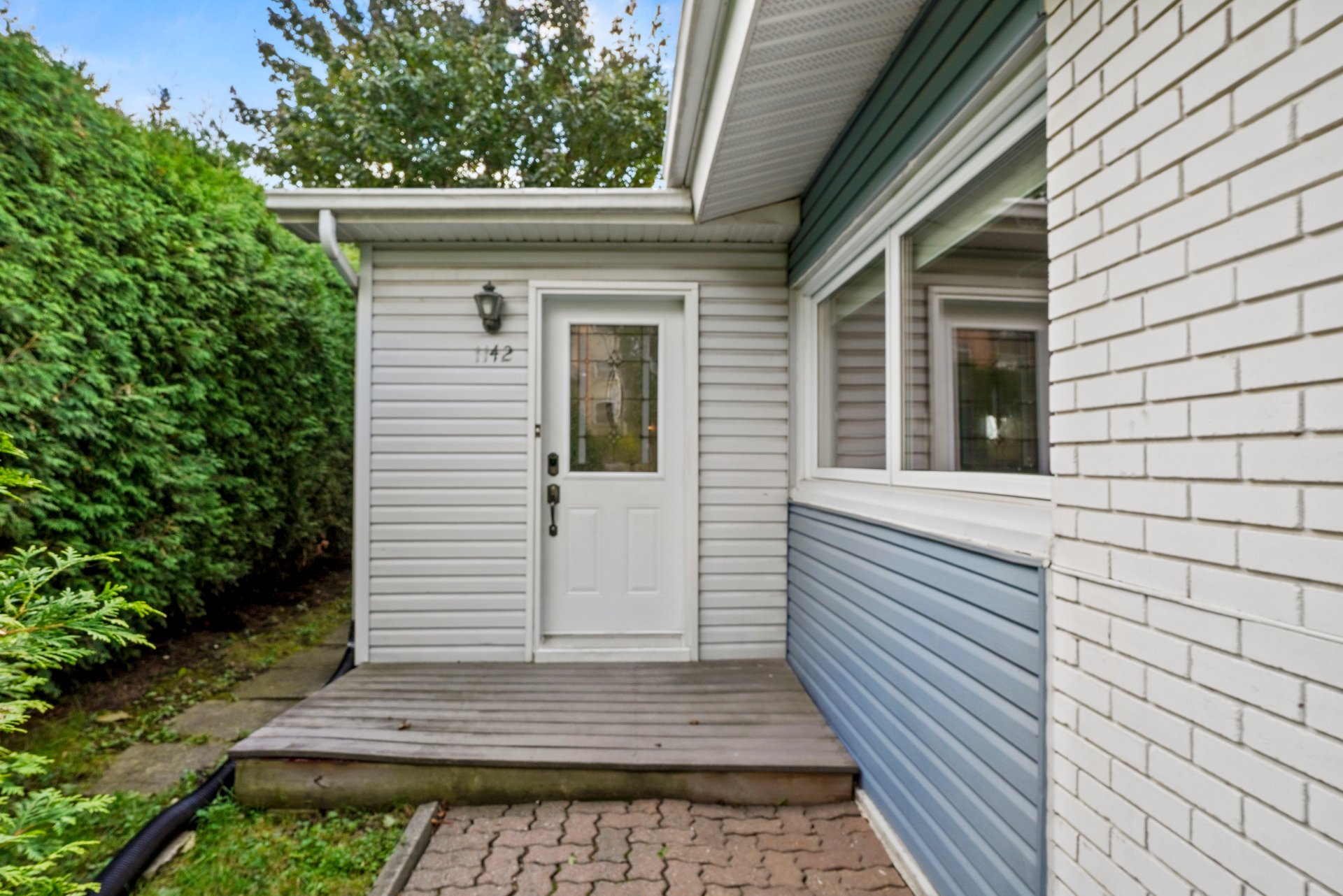 1142 Av. Seigneur-Lussier — photo 2