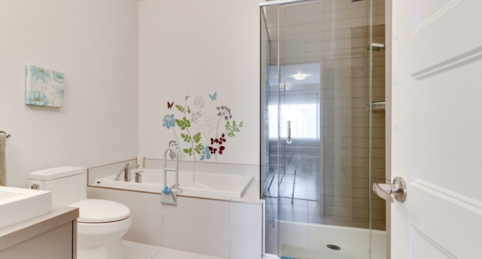 Salle de bains attenante à la CCP