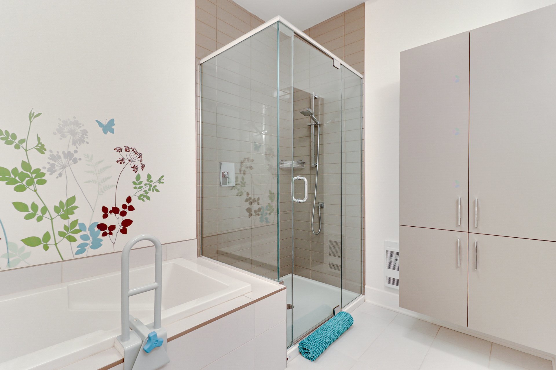 Ensuite bathroom