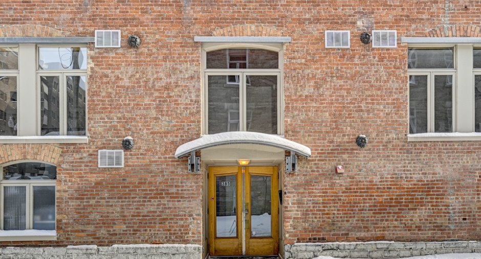 Façade