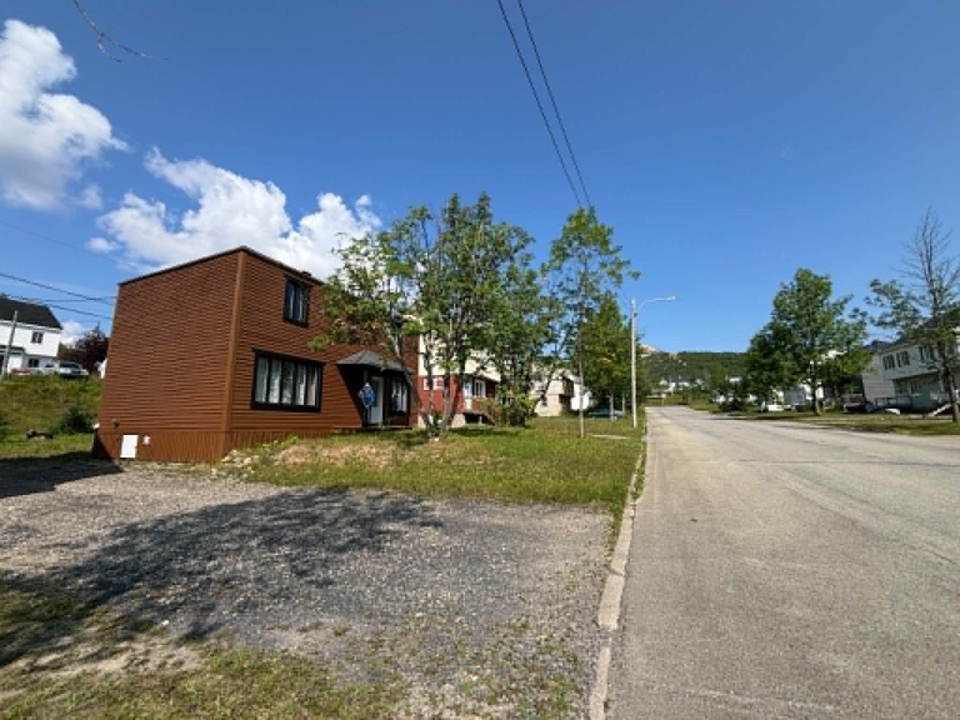 551 Av. Gabriel-Bernard — photo 2