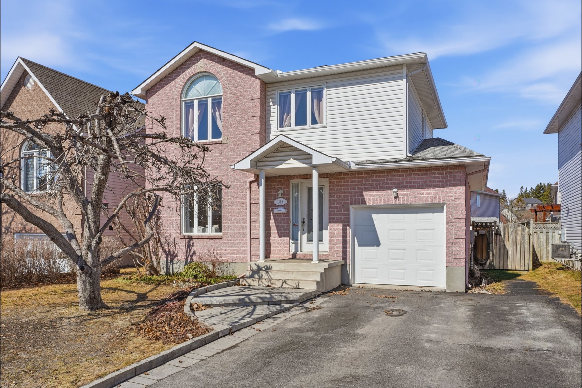 Maison à étages à vendre, Gatineau