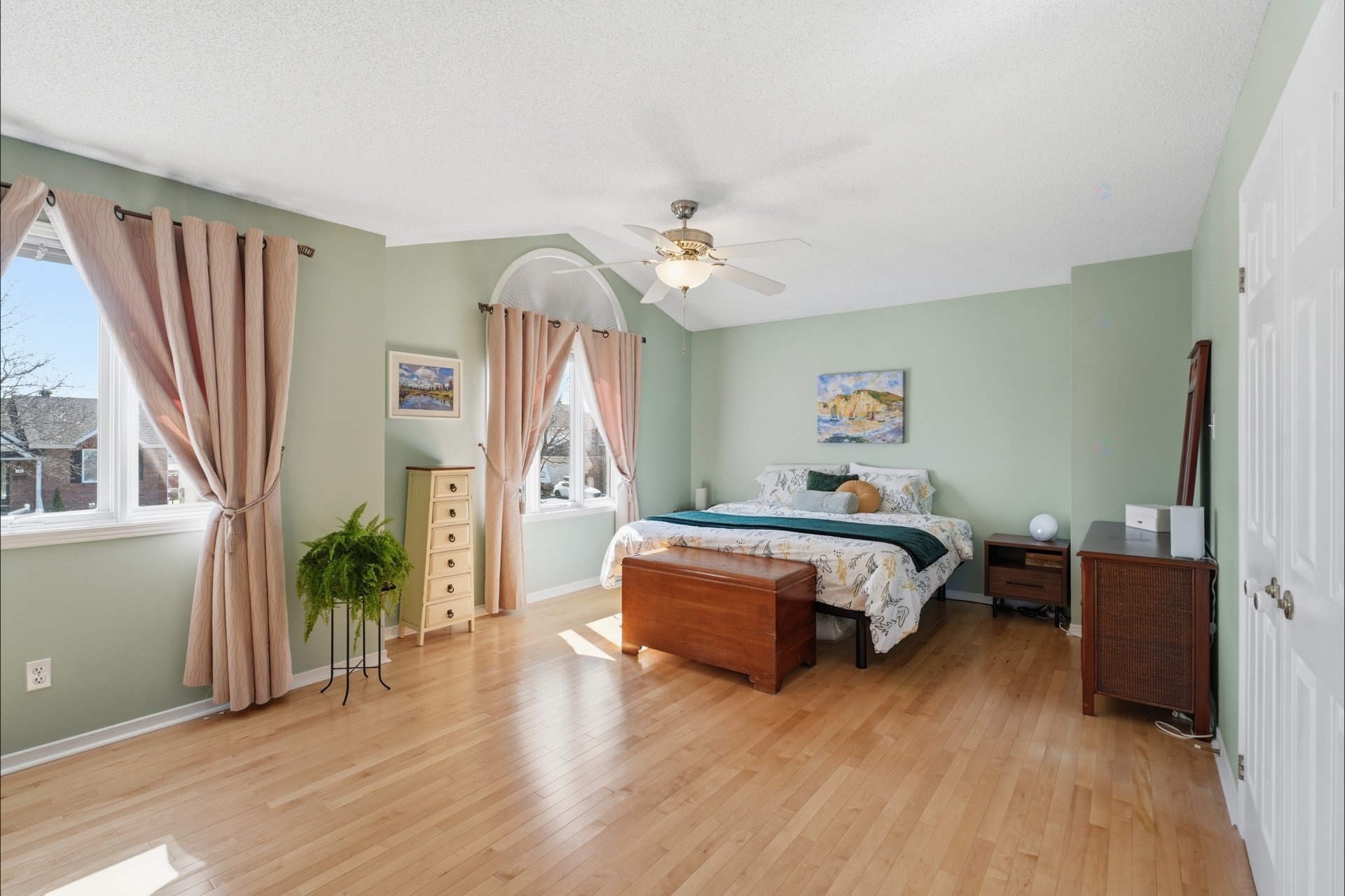 Chambre à coucher principale