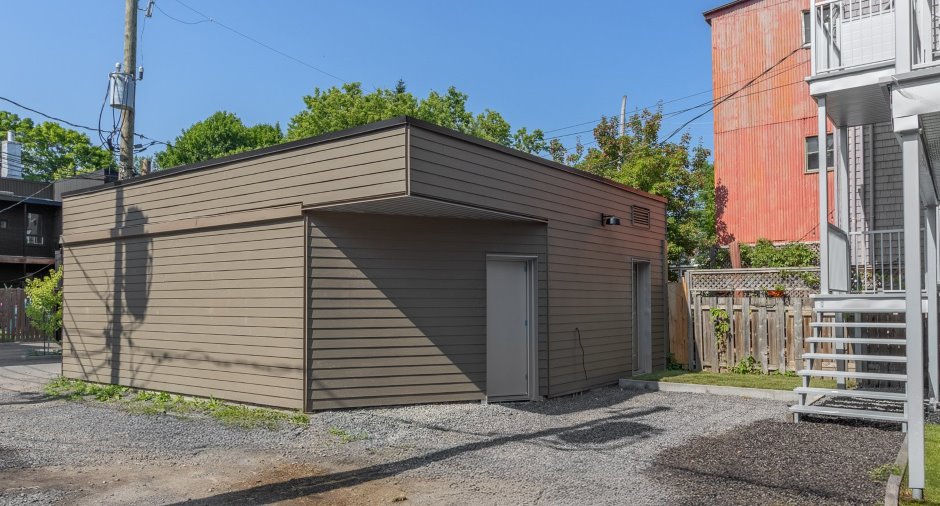 Garage
