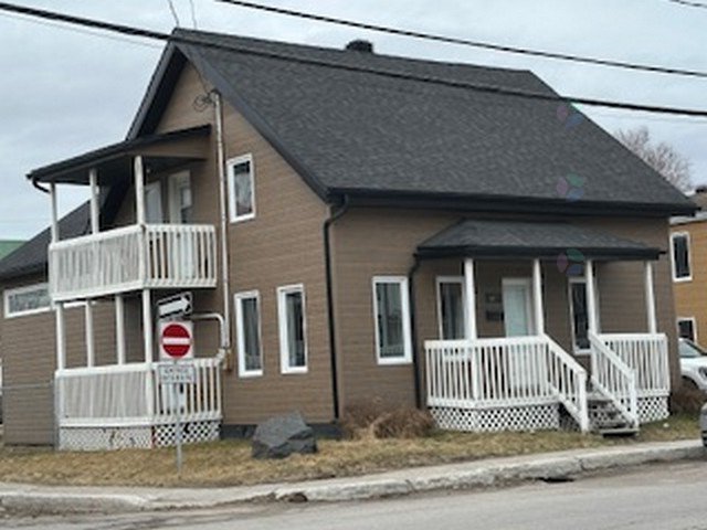 55-61 Rue Bossé — photo 3