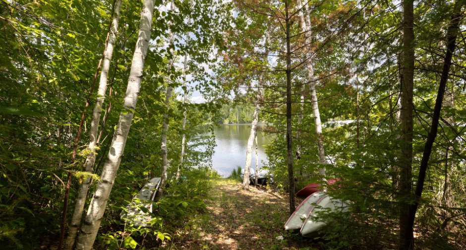 Access to a body of water