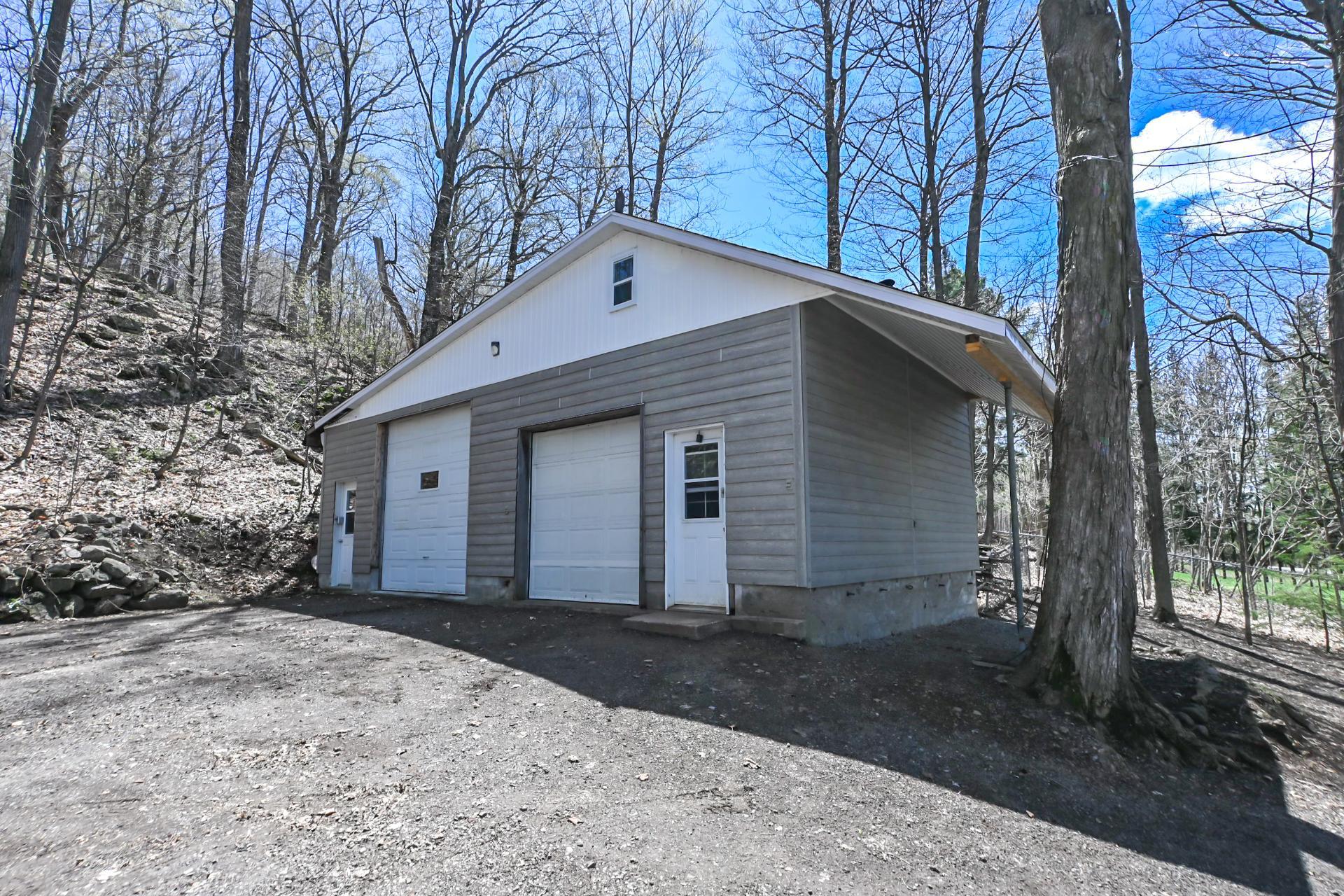 Garage