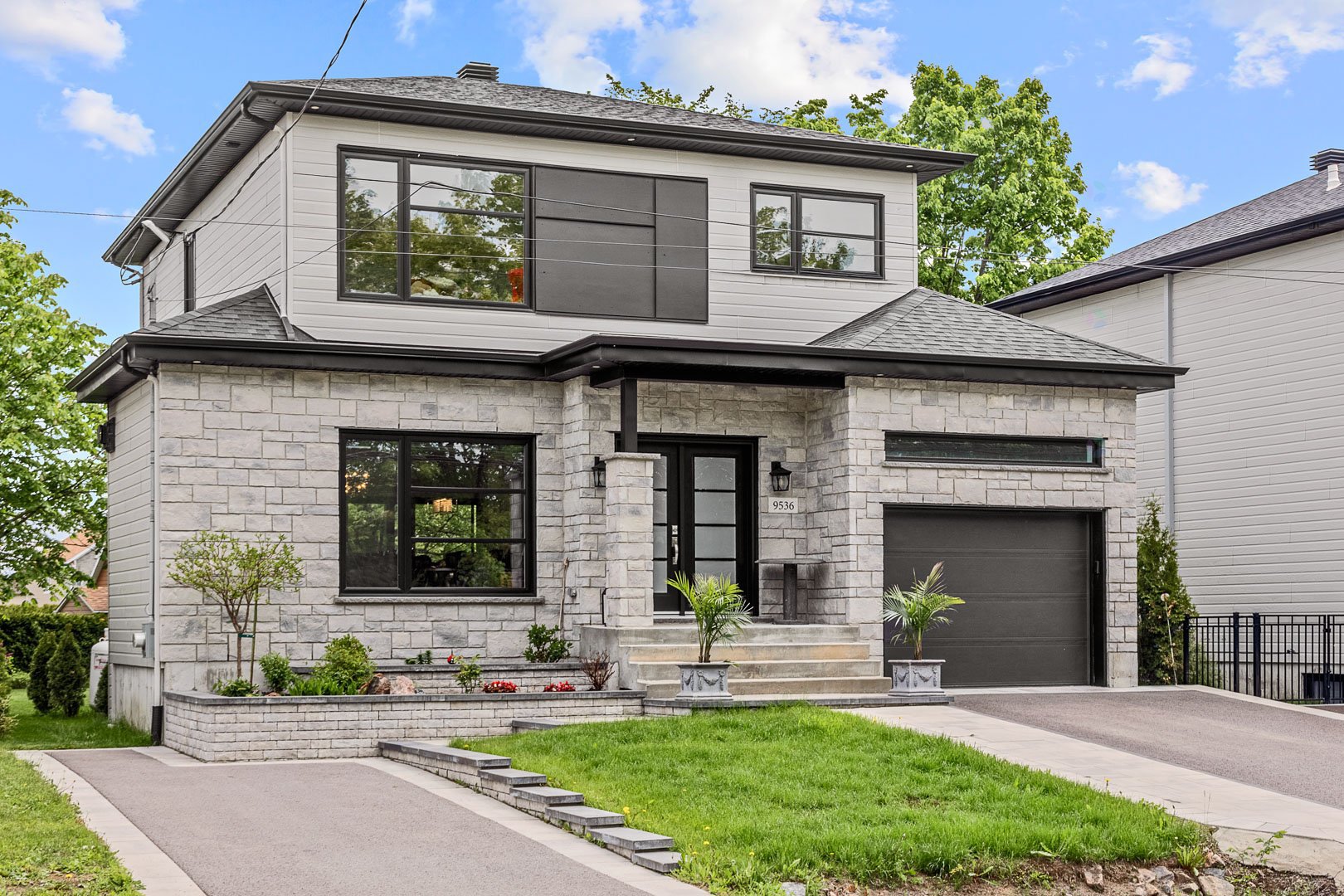 9536 Boul. St-Jacques — photo 1