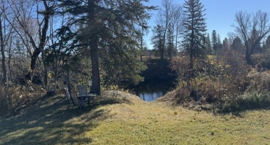 Accès au plan d'eau