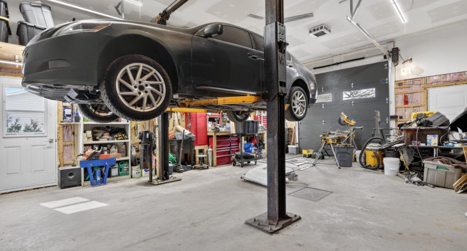 Garage