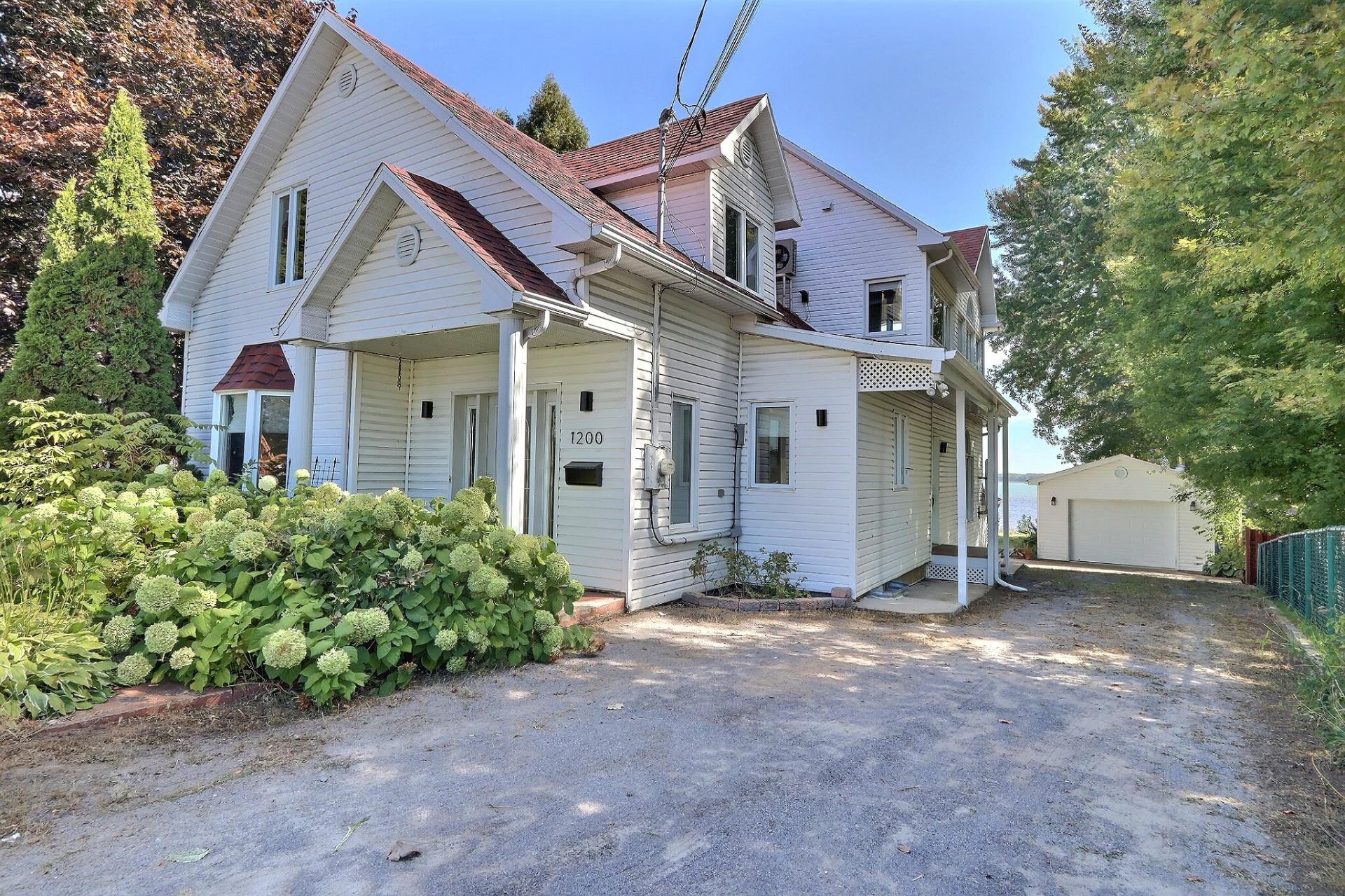 1200 Rue Notre-Dame E. — photo 2