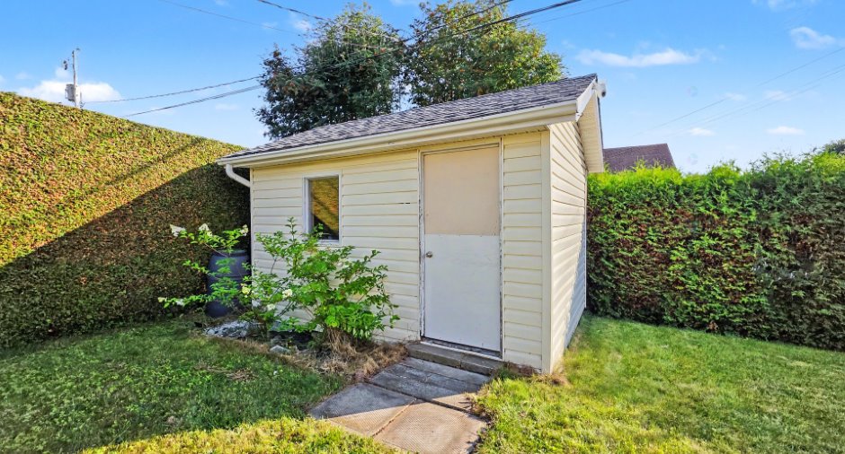 Shed