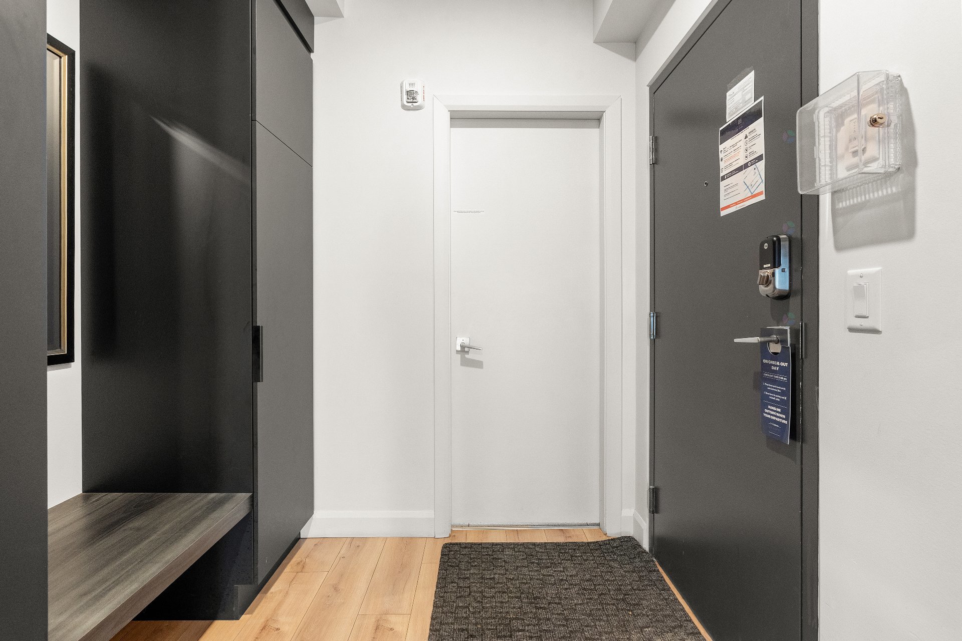 335 Rue St-Joseph E. (#401) — photo 3