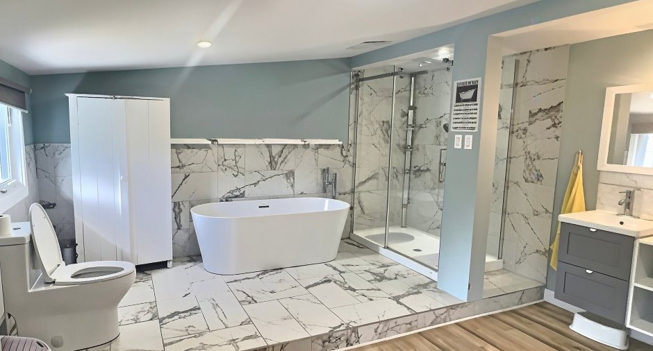 Salle de bains attenante à la CCP