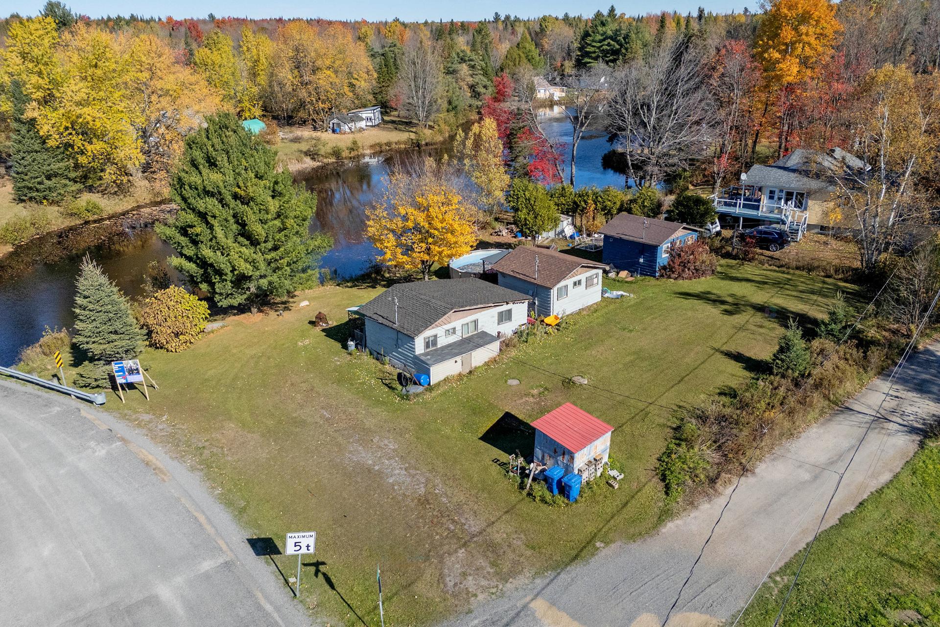 72-92 Ch. du Lac-Dupras — photo 3