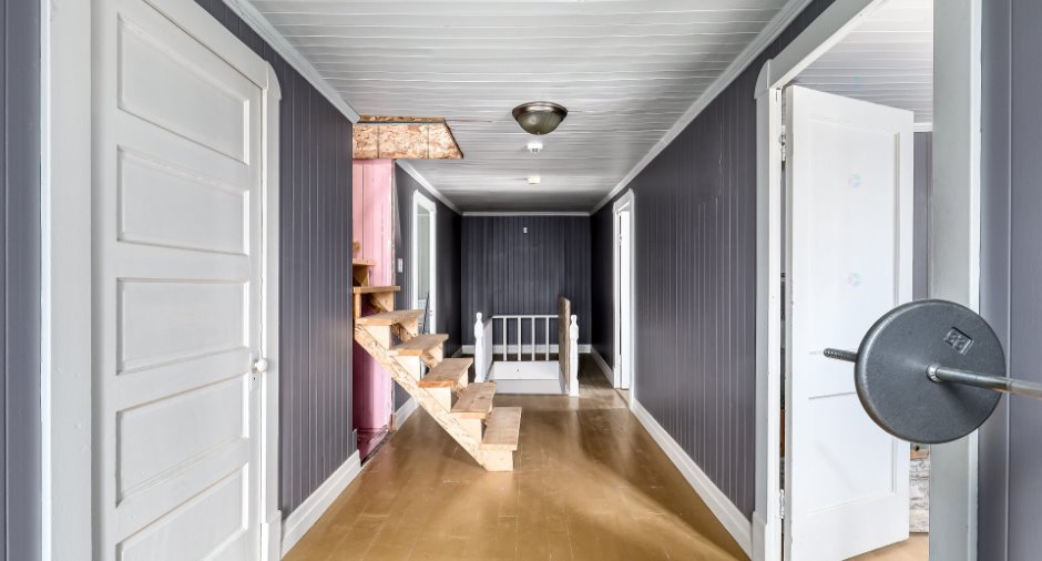 Corridor