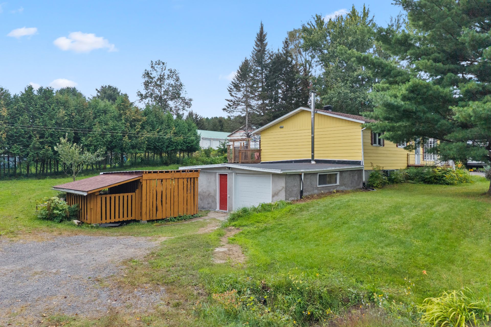 233 Rue Perrier — photo 2