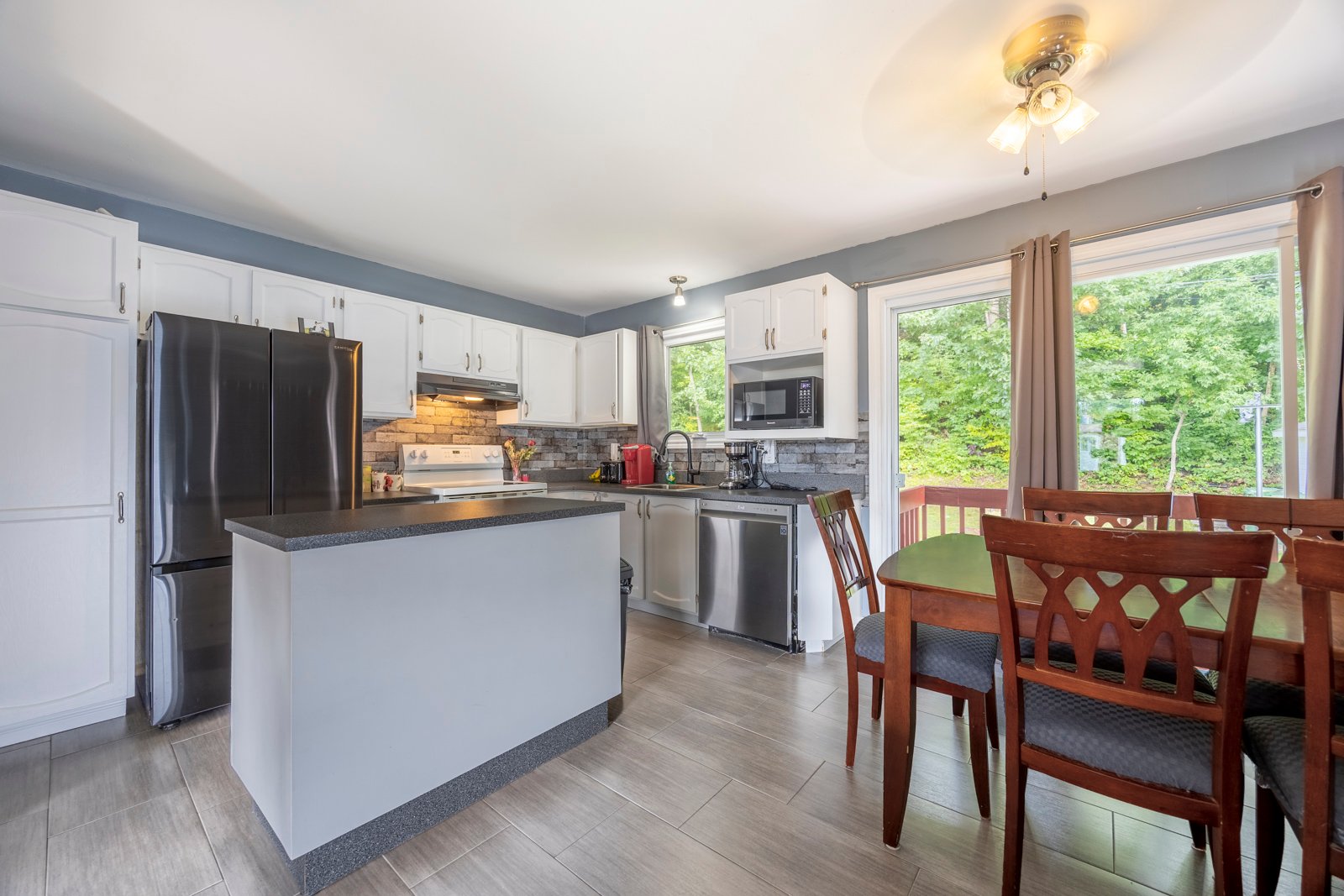 120 Rue Julien-Brousseau — photo 3