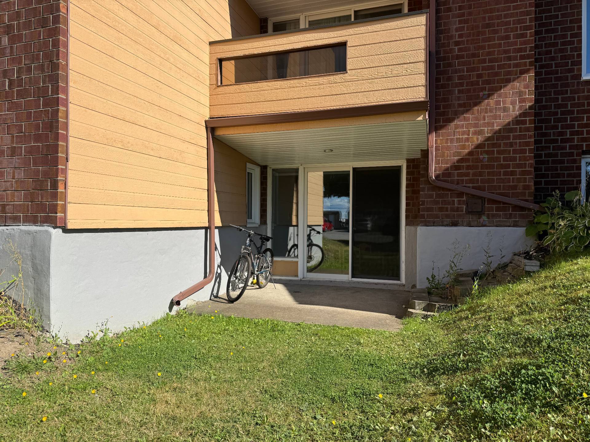 303 Rue Monseigneur-Plessis (#A02) — photo 3