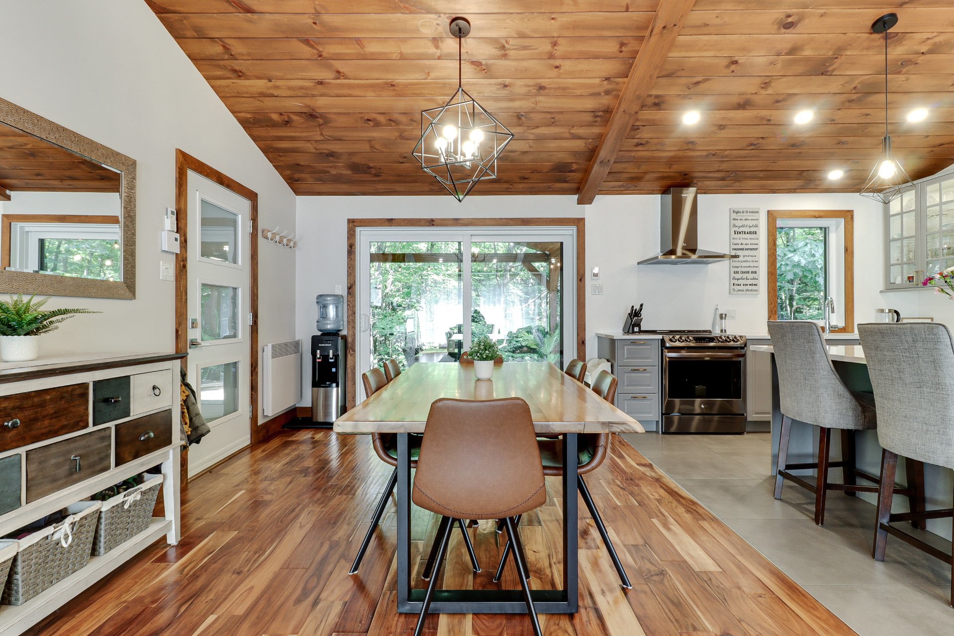 Dining room