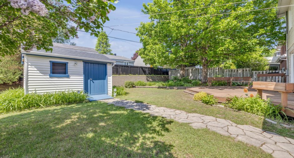 Cour